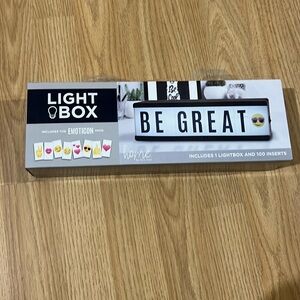 Light Box includes Emoticon Pack